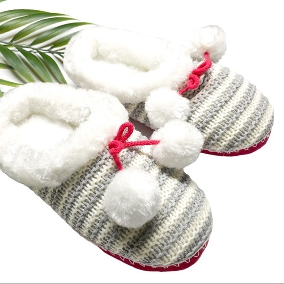 Isototoner Totes Striped Knit Pom Pom Slippers - Picture 1 of 4